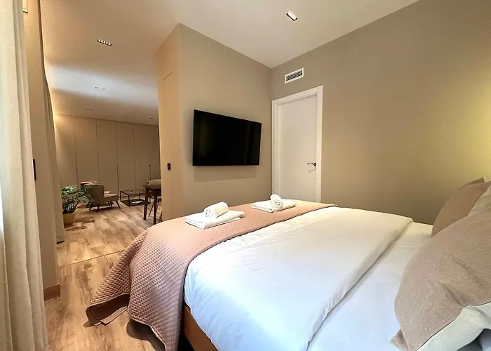 Bernabeu Chic Apartment